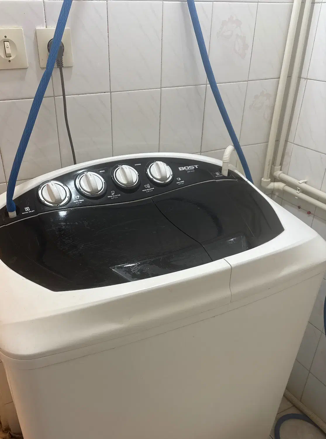 کهنه شور بزرگ دوقلو (مینی واشر)|ماشین لباسشویی و خشک‌کن لباس|سنندج, |دیوار