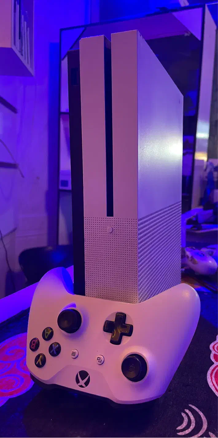 Xbox one s یک ترابایت|کنسول، بازی ویدئویی و آنلاین|رشت, استادسرا|دیوار