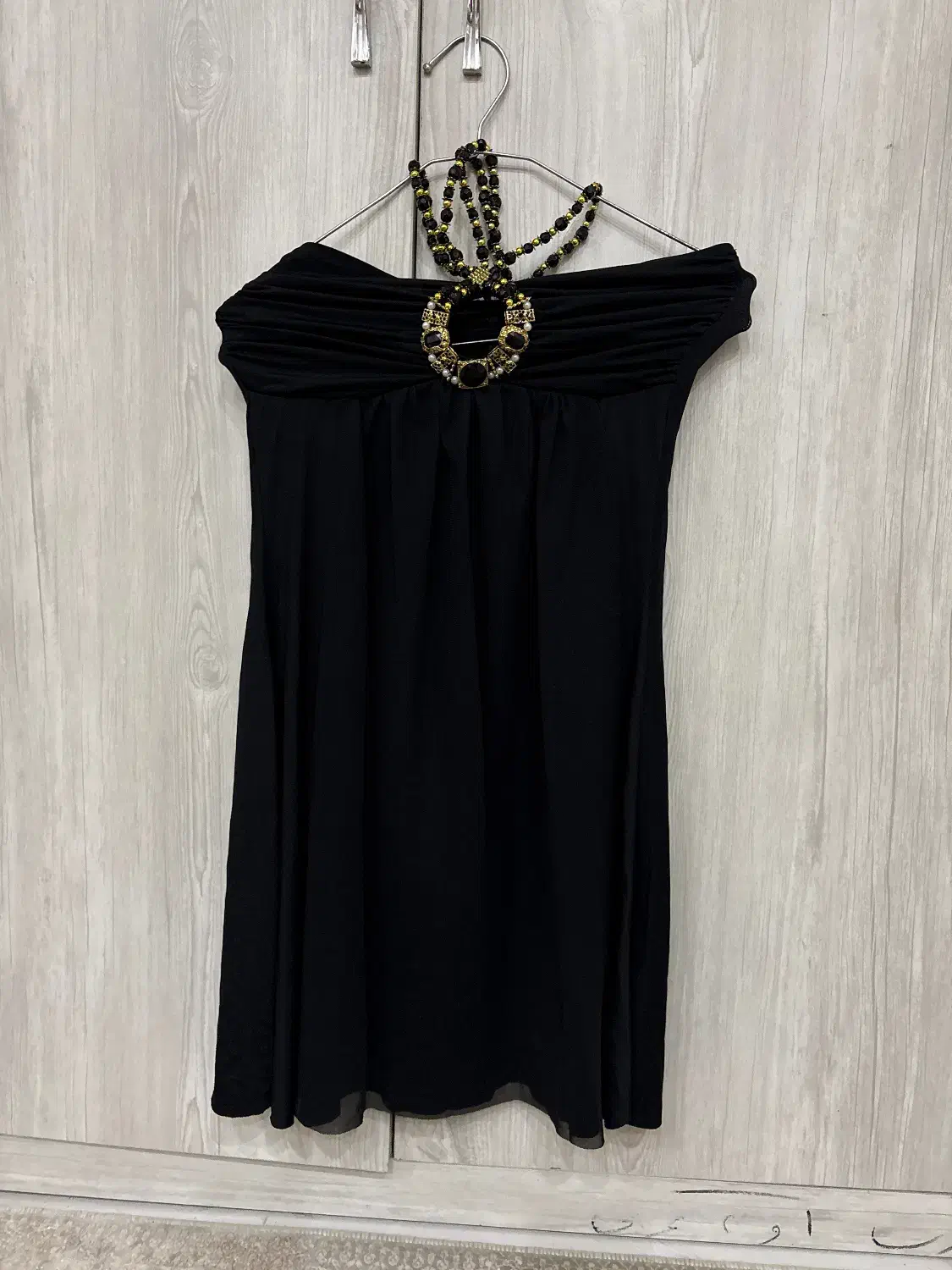 لباس شب|لباس|تهران, مدائن|دیوار