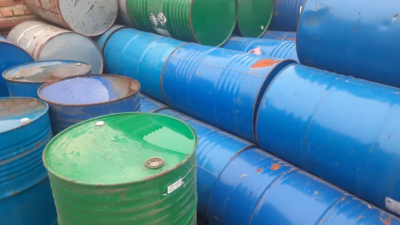 بشکه فلزی و پلاستیکی|ظروف نگهدارنده، پلاستیکی، یکبارمصرف|گنبد کاووس, |دیوار