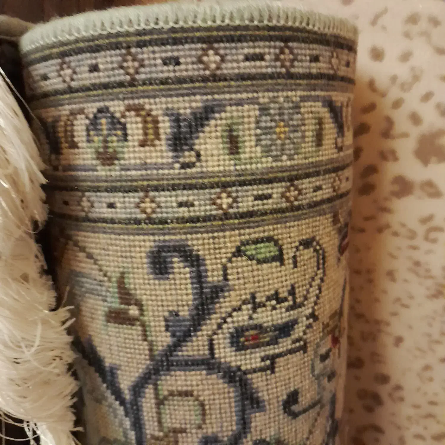 یک عدد قالیچه کاشان سبز پسته ای دستبافت|فرش|پردیس, فاز ۲|دیوار