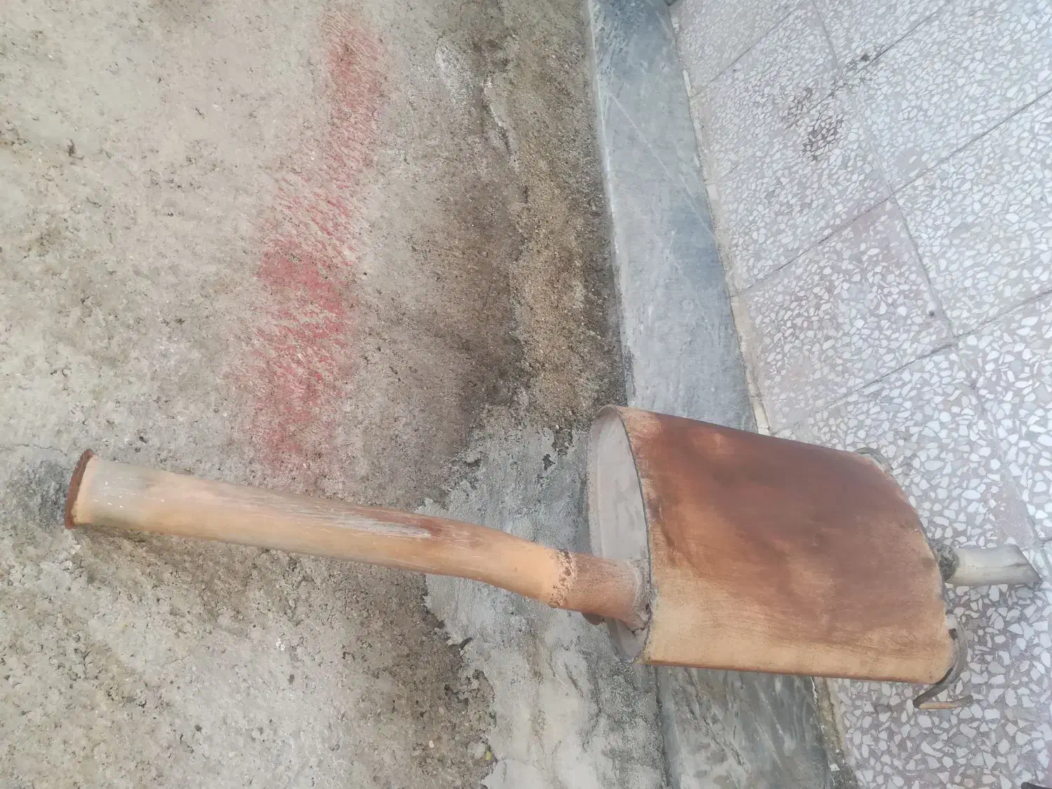 منبع اگزوز توخالی وانت آریسان،فنر لول پراید|قطعات یدکی و لوازم جانبی|قم, ولیعصر|دیوار