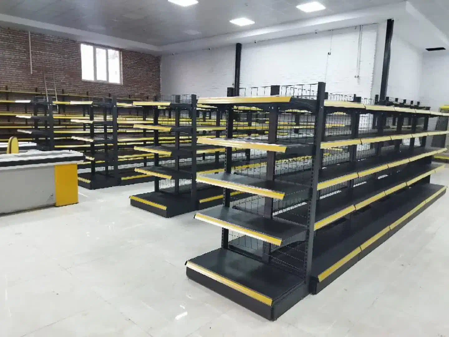 کارمند فروش فروشنده|استخدام بازاریابی و فروش|رشت, حومه رشت|دیوار