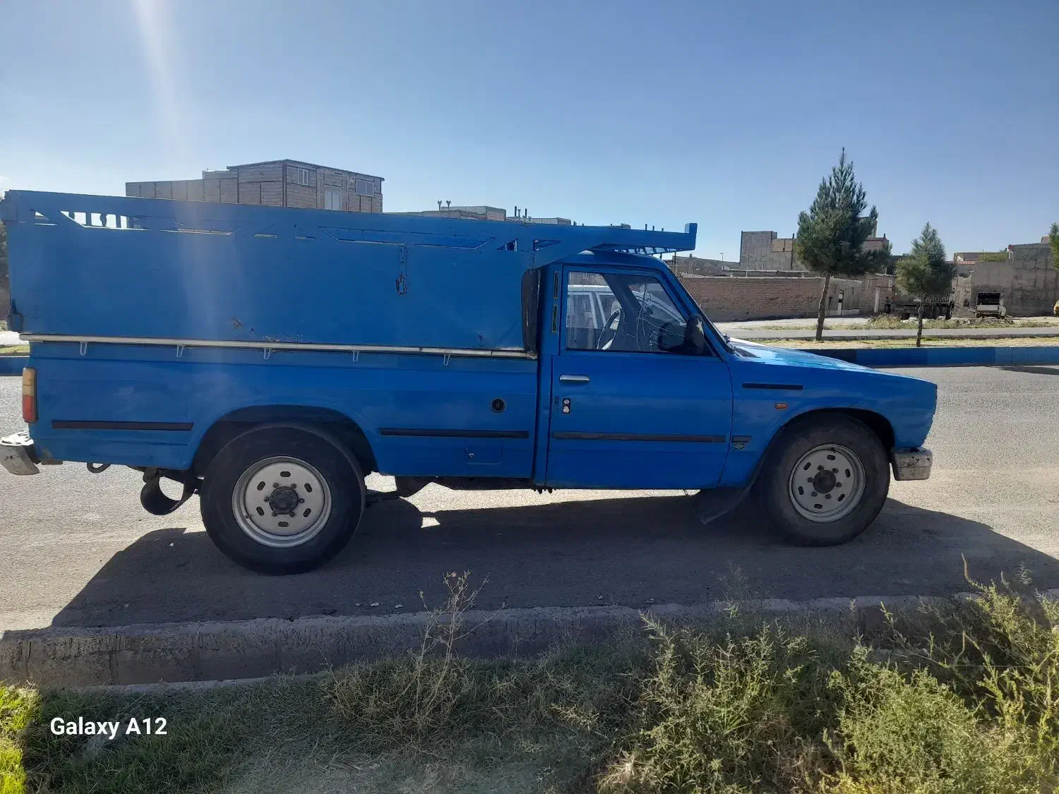 وانت نیسان  تناژ پایین مدل ۸۸ دوگانه بیرون|خودرو سواری و وانت|اهر, |دیوار