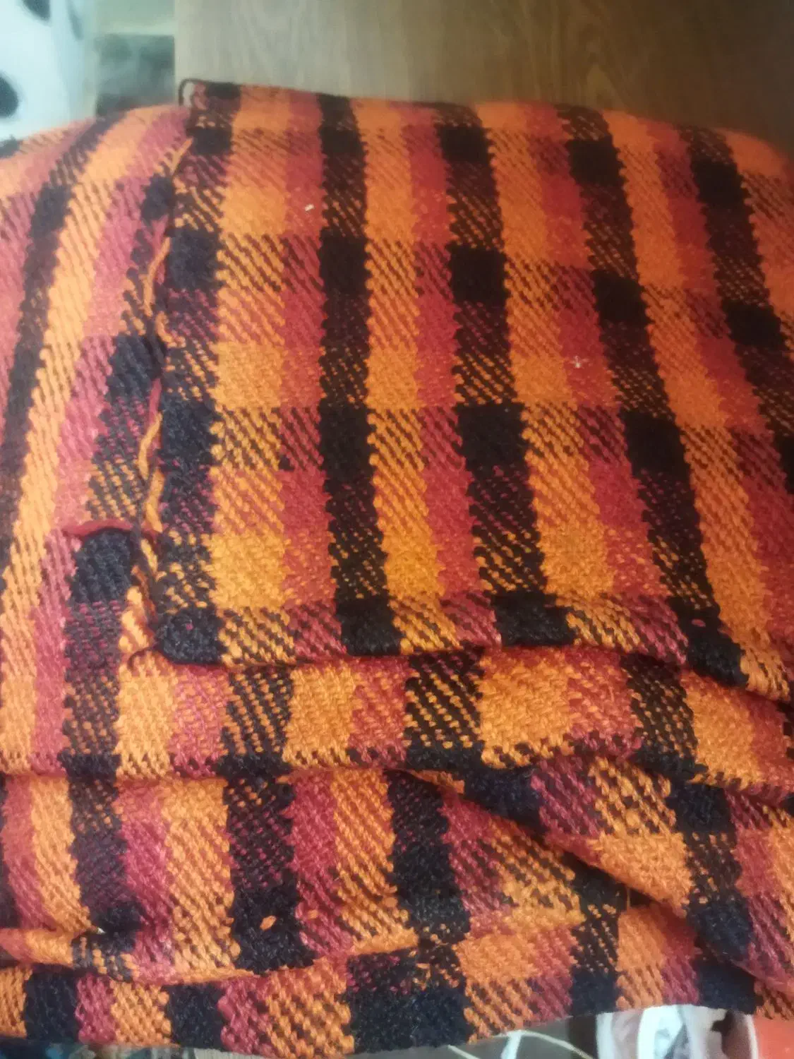 جاجیم روی کرسی|گلیم، جاجیم، گبه|قزوین, |دیوار