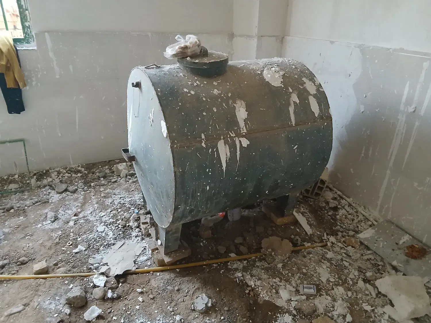 تانکر اهنی ۵۰۰ لیتری|مصالح و تجهیزات ساختمان|ورامین, ورامین|دیوار