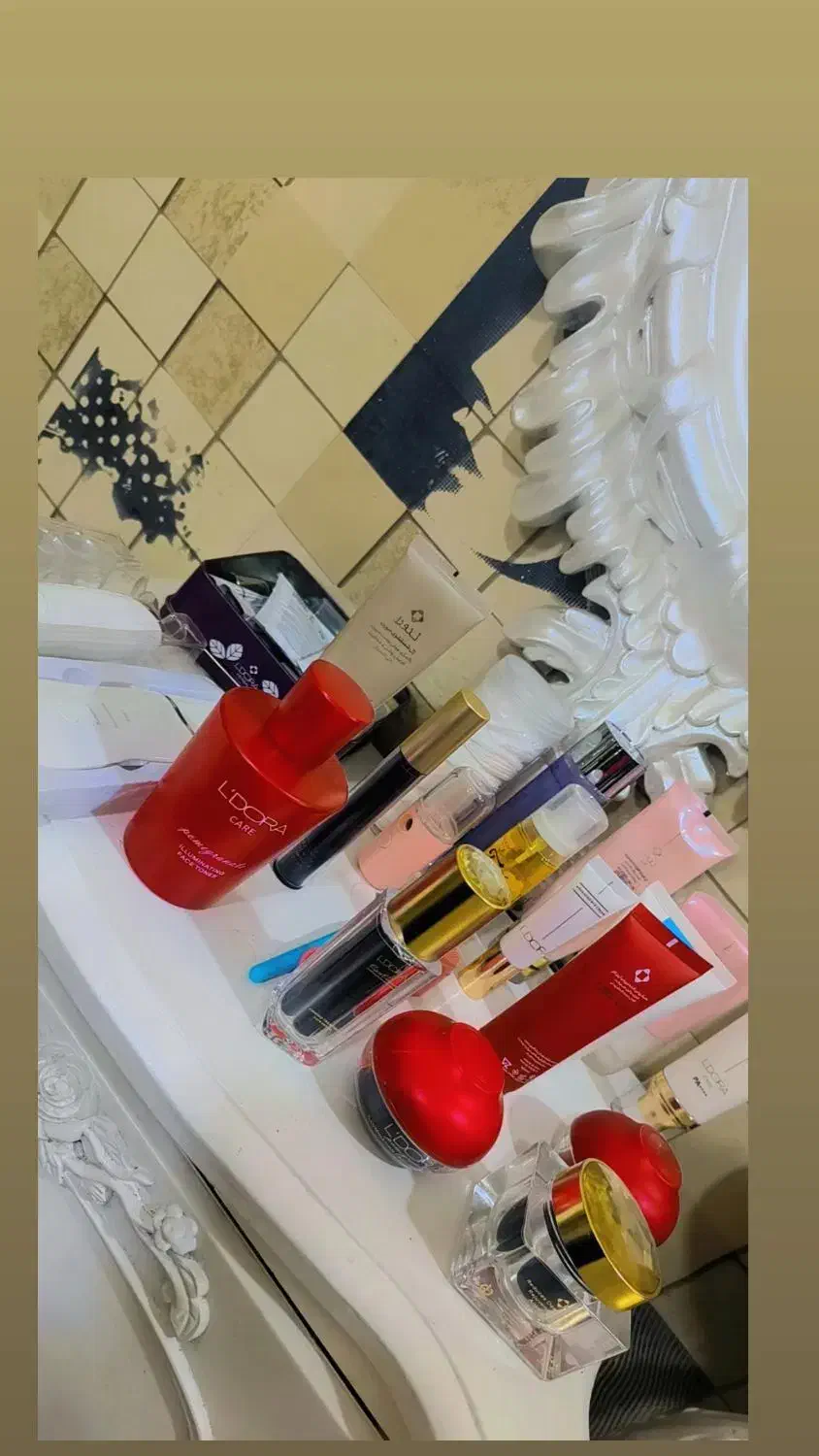 پاکسازی تخصصی پوست و مشاوره رایگان پوست ومچ|خدمات آرایشگری و زیبایی|زاهدان, |دیوار