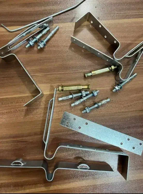 والپست ناودانی منقطع میلگرد بستر گیره قلاب|مصالح و تجهیزات ساختمان|تهران, بهمن یار|دیوار