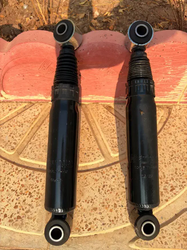 کمک عقب روغنی پژووسمندپوسته بزرگ|قطعات یدکی و لوازم جانبی|میاندوآب, |دیوار