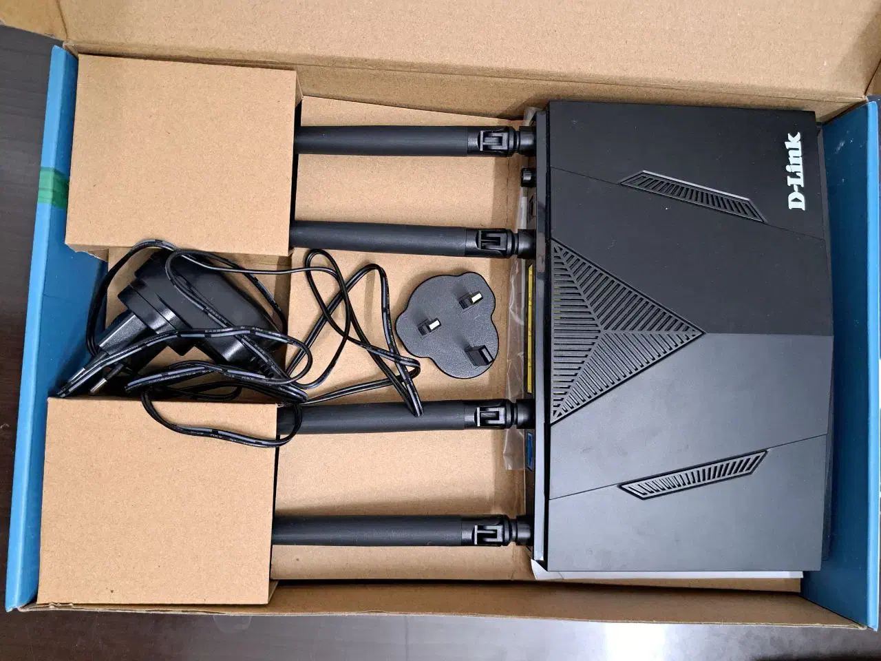 مودم روتر Dlink|مودم و تجهیزات شبکه|کرج, حصارک بالا|دیوار