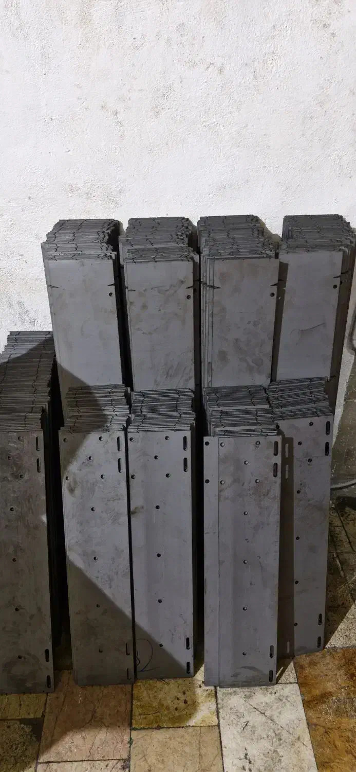 خدمات برش لیزر فلزات - طراحی صنعتی + حمل رایگان|خدمات پیشه و مهارت|ری, بازار آهن|دیوار