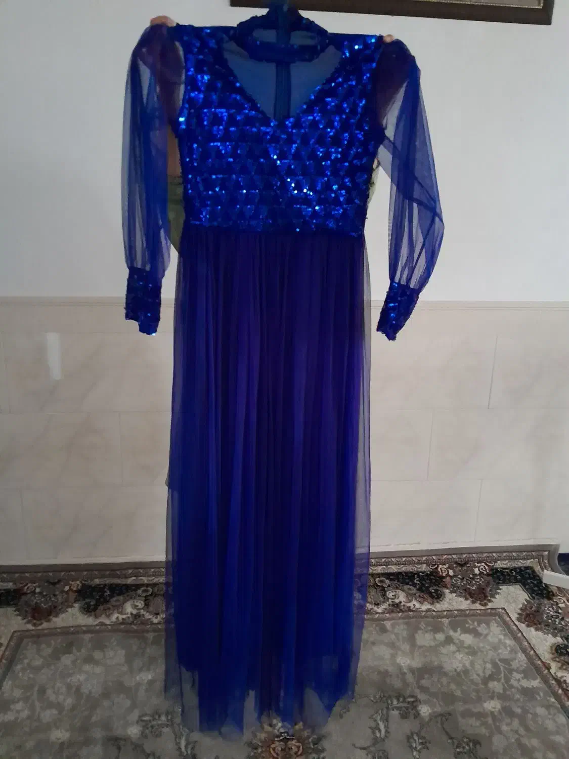 لباس مجلسی|لباس|زالیان, |دیوار