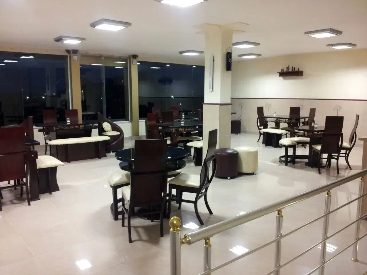 ساری 250 متر تجاری مستقل سند تک برگ|فروش مغازه و غرفه|ساری, |دیوار