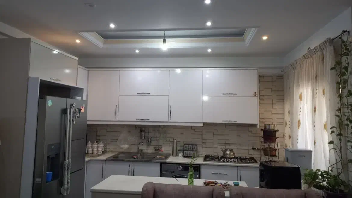 آپارتمان 50 متری خوش نقشه طبقه اول