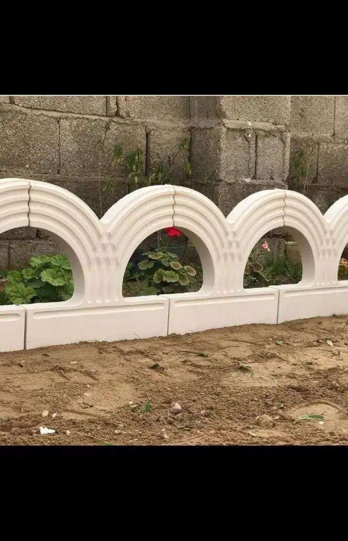 موزاییک حیاط بغل باغچه و کاشی ساده|حراج|داراب, |دیوار