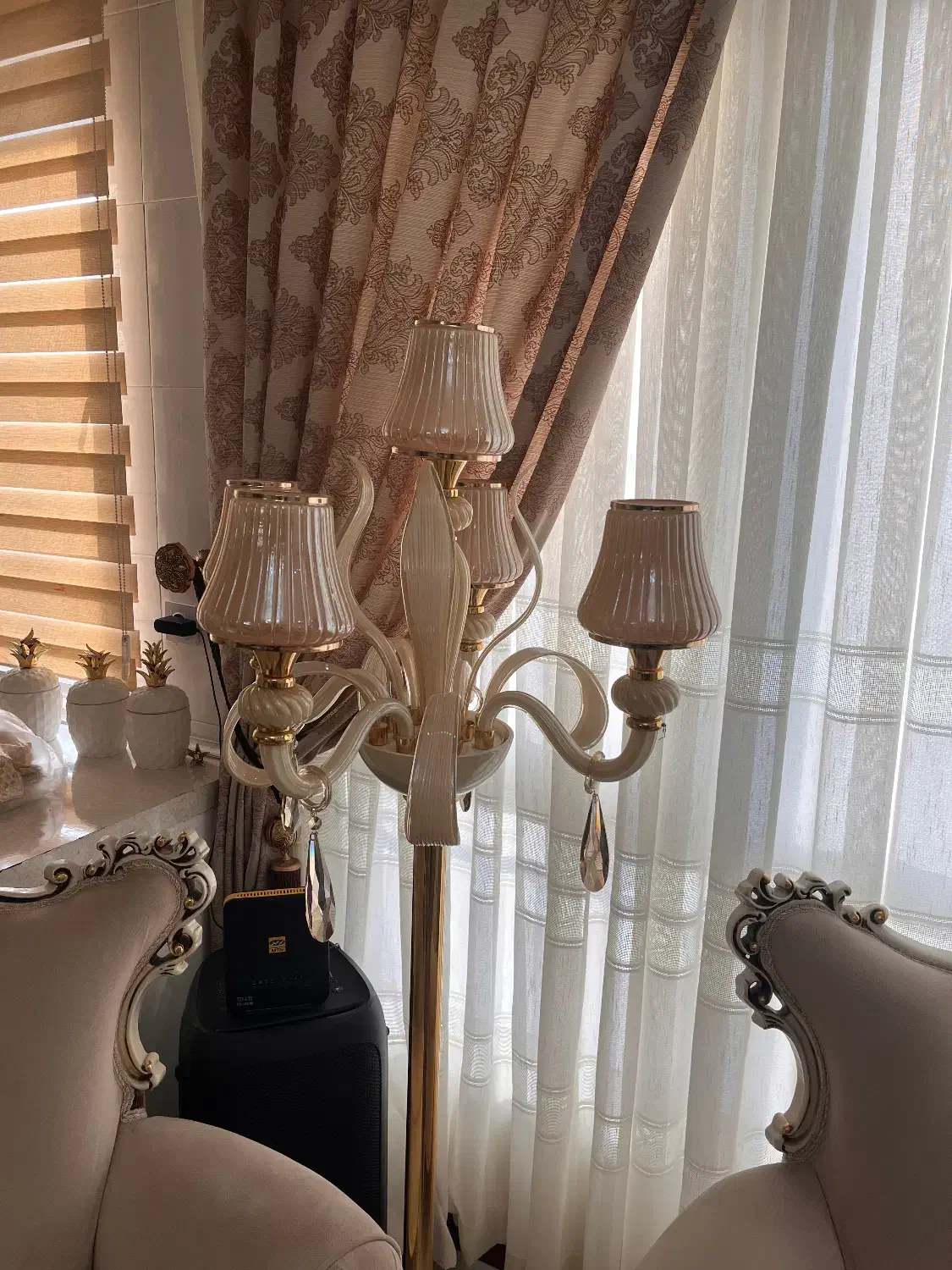 اباژور یا کنار سالنی نو|چراغ خواب و آباژور|تهران, بهاران|دیوار