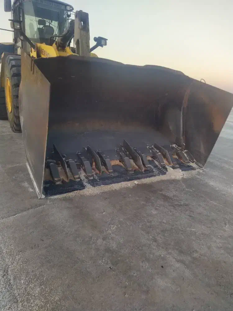 فروش لودر نیوهلند|خودرو سنگین|سیرجان, |دیوار