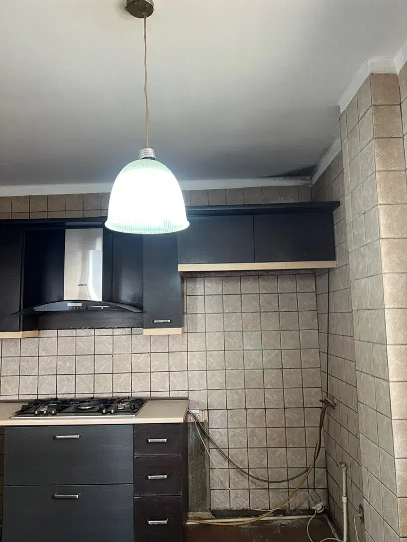 آپارتمان|اجارهٔ آپارتمان|رشت, صفاری|دیوار