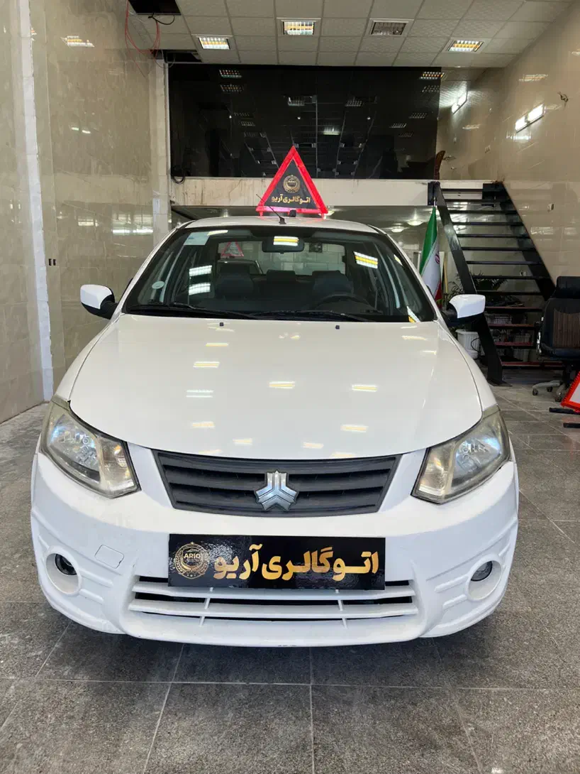 ساینا۱۴۰۰|خودرو سواری و وانت|یزد, |دیوار