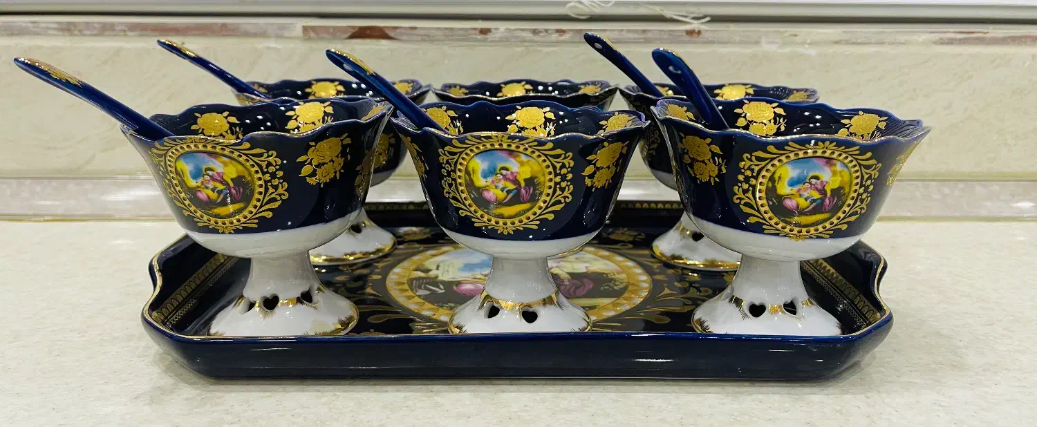 تعدادی ظروف آنتیک دنسی و سورمه ای نو (چک چهارماهه)|صنایع دستی و سایر لوازم تزئینی|یزد, |دیوار