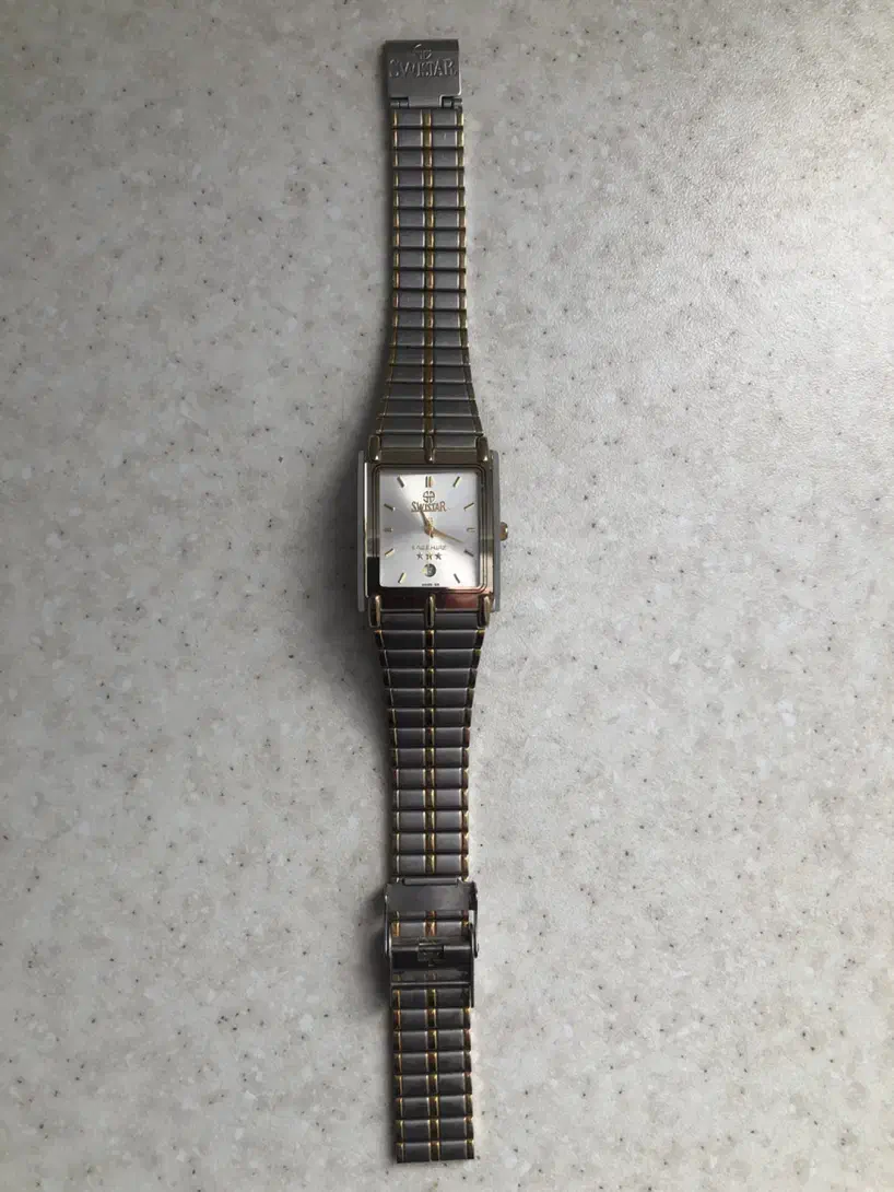 ساعت SWISTAR|ساعت|شیراز, شهرک مطهری|دیوار