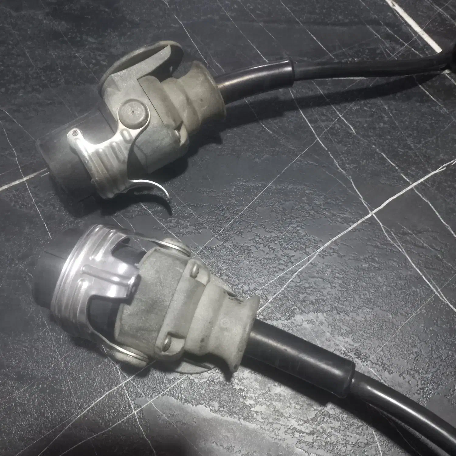 کابل ای بی اس تریلی|قطعات یدکی و لوازم جانبی|ری, علایین|دیوار