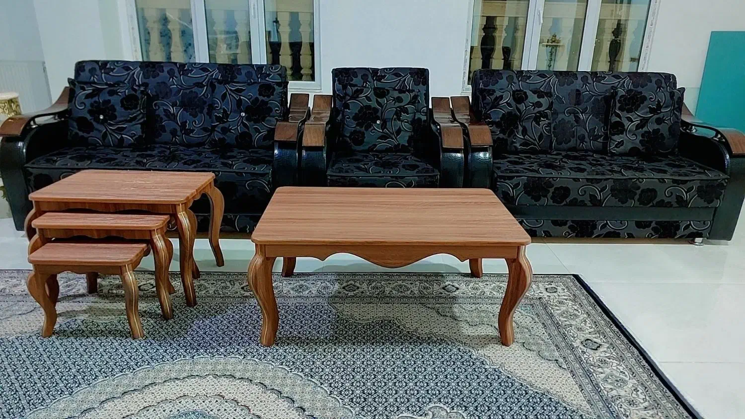 مبل اصل ترکیه ۵ نفره تخت شو به همراه میز عسلی|مبلمان خانگی و میز عسلی|اردبیل, |دیوار