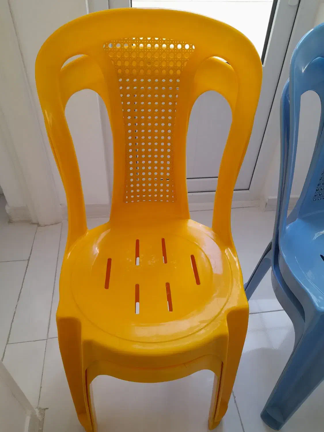 صندلی پلاستیکی|صندلی و نیمکت|سنندج, |دیوار