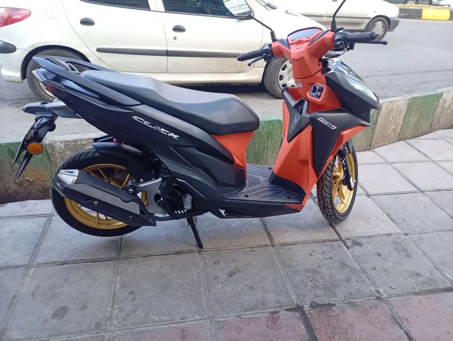 کلیک کویر1401|موتورسیکلت|قم, نیروگاه|دیوار