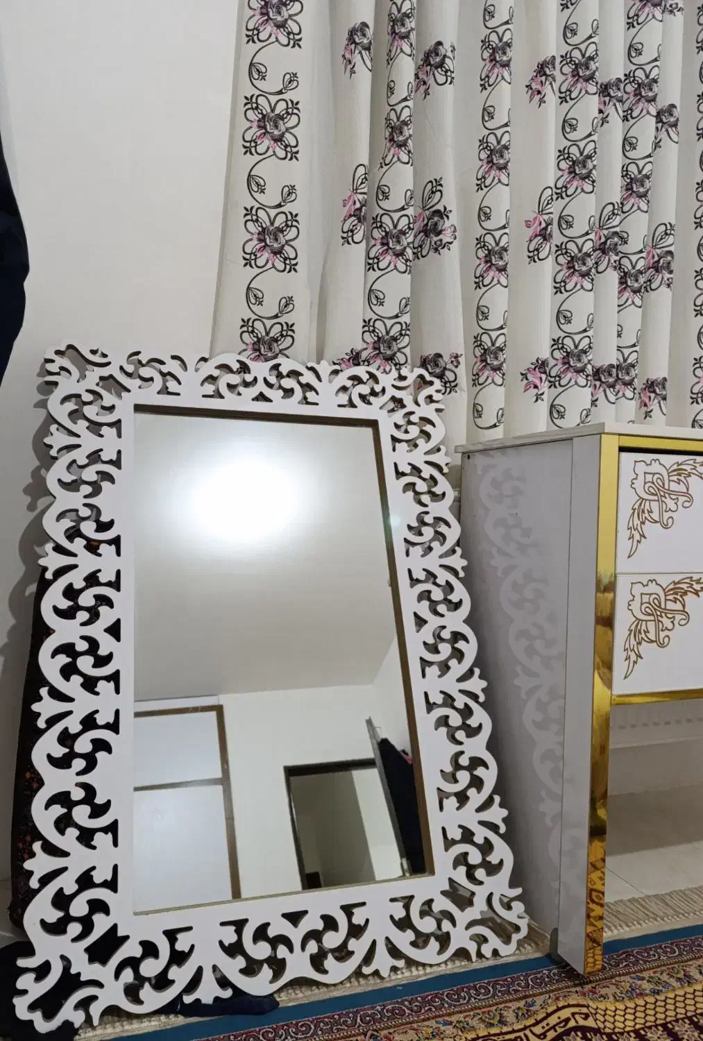 اینه و میز کنسولی|بوفه، ویترین، کنسول|دورود, |دیوار