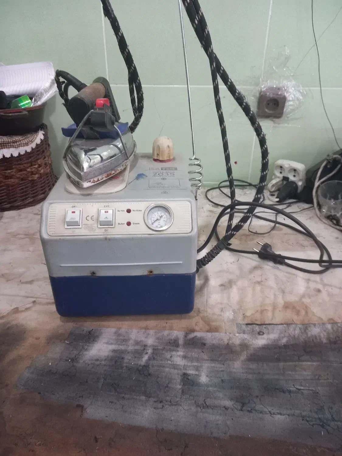 اتو ترک|اتو و لوازم اتو|بروجرد, |دیوار