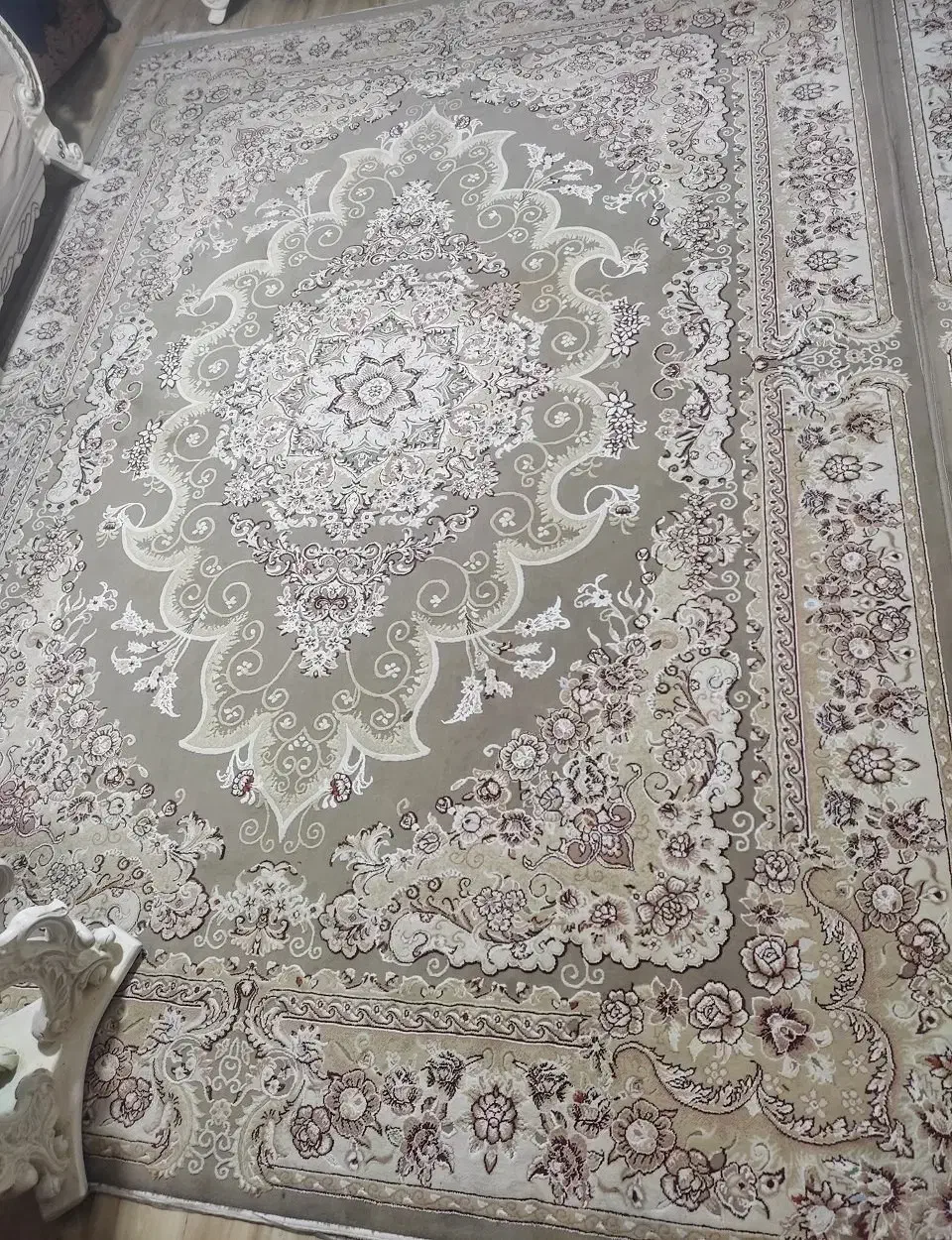 فرش ۹ متری|فرش|صومعه‌سرا, |دیوار