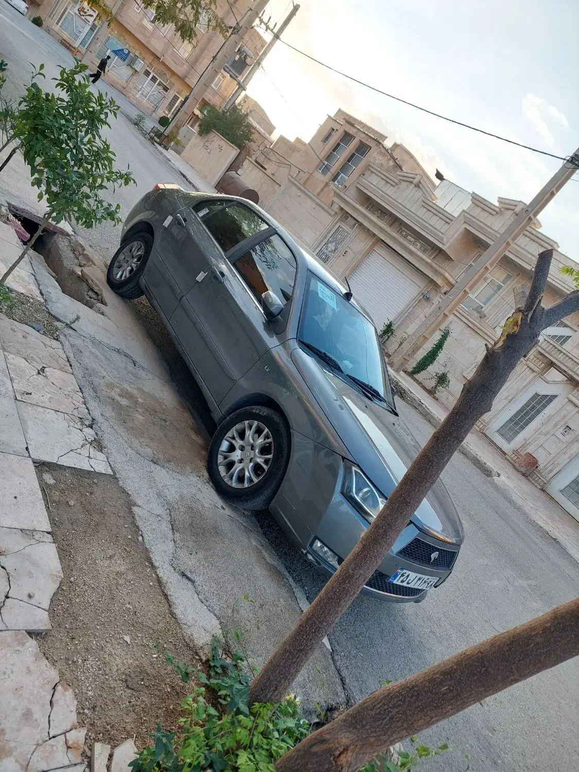 دنا|خودرو سواری و وانت|ایوان, |دیوار