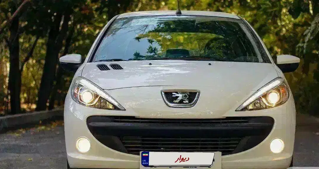 ۲۰۷ موتور تیوفایو|خودرو سواری و وانت|بروجرد, |دیوار