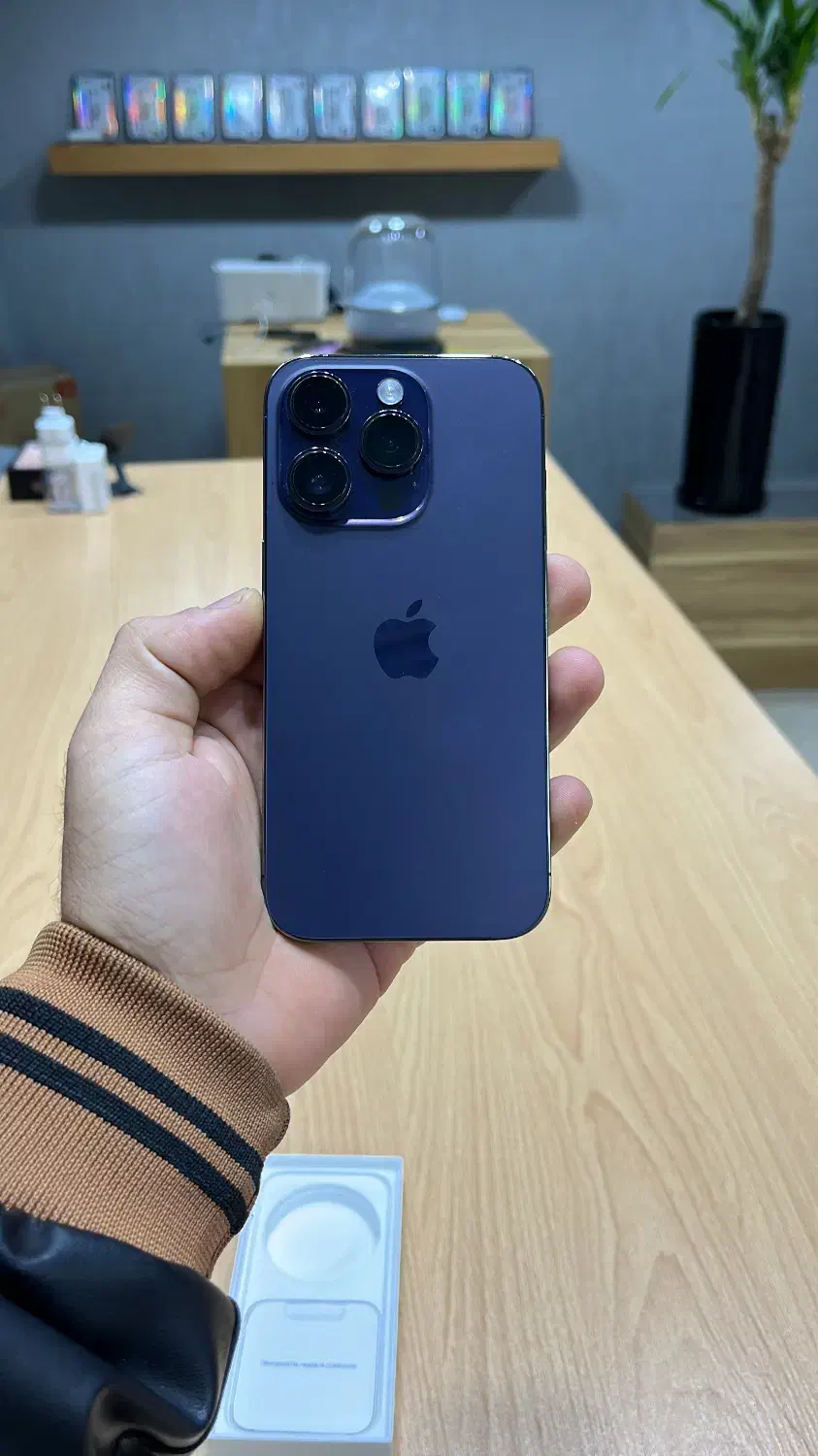 ایفون ۱۴پرو ۱۲۸گیگ ۲سیم بنفش|موبایل|خوی, |دیوار