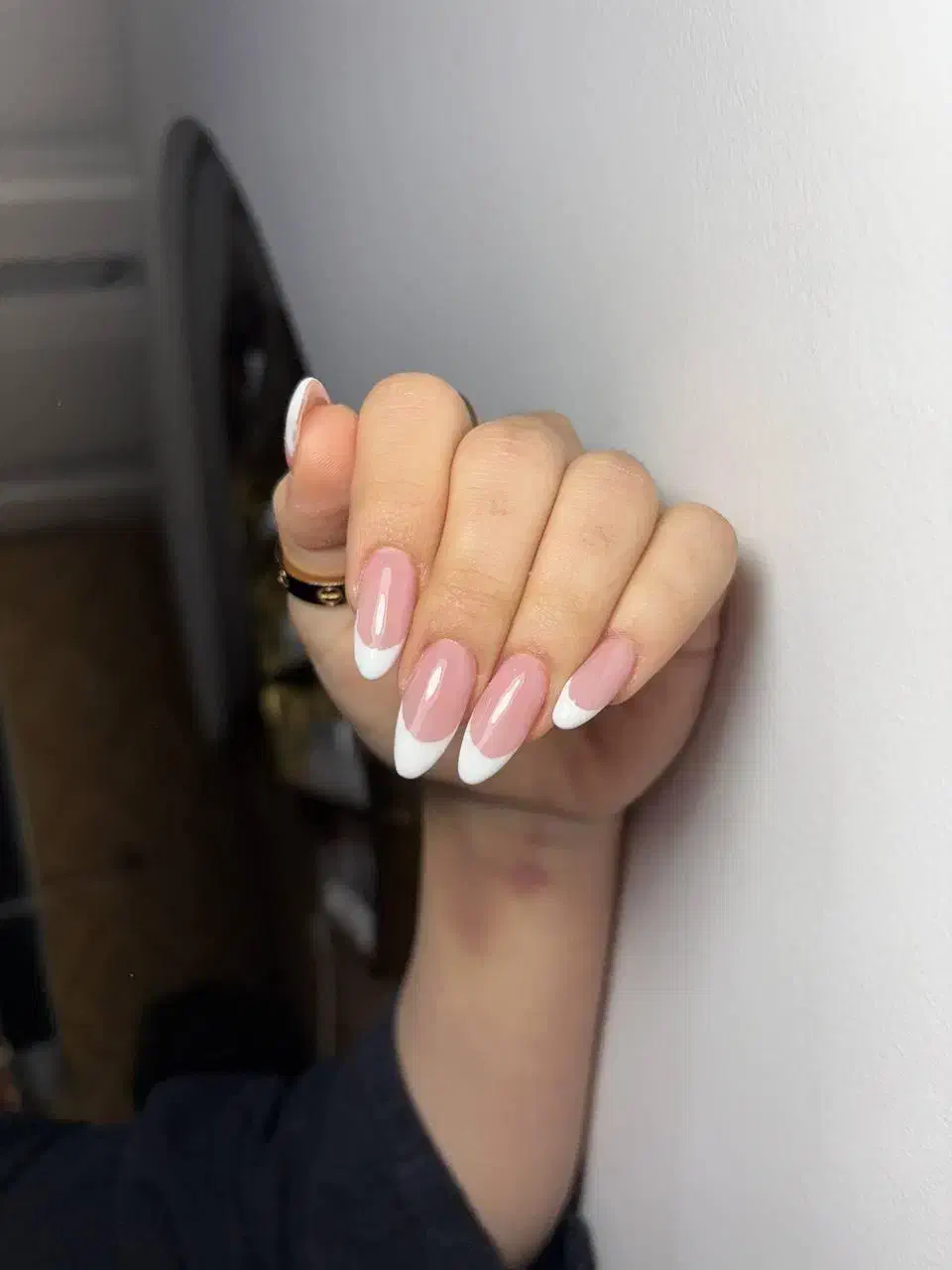 مدل کاشت ناخن|خدمات آرایشگری و زیبایی|سنندج, |دیوار