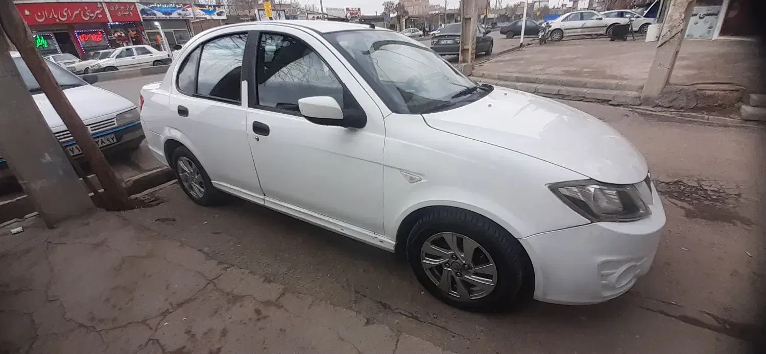 ساینا 96 درحد|خودرو کلاسیک|میاندوآب, |دیوار