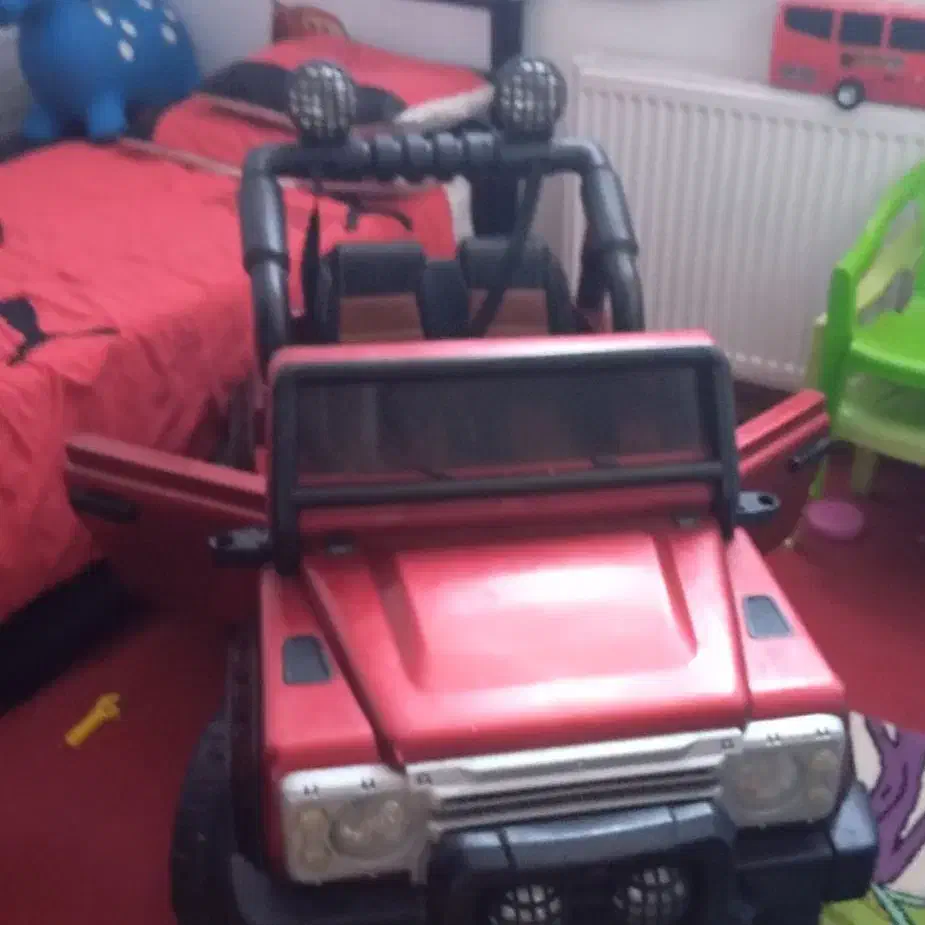 ماشین شارژی|اسباب‌بازی بچه|شهرکرد, |دیوار