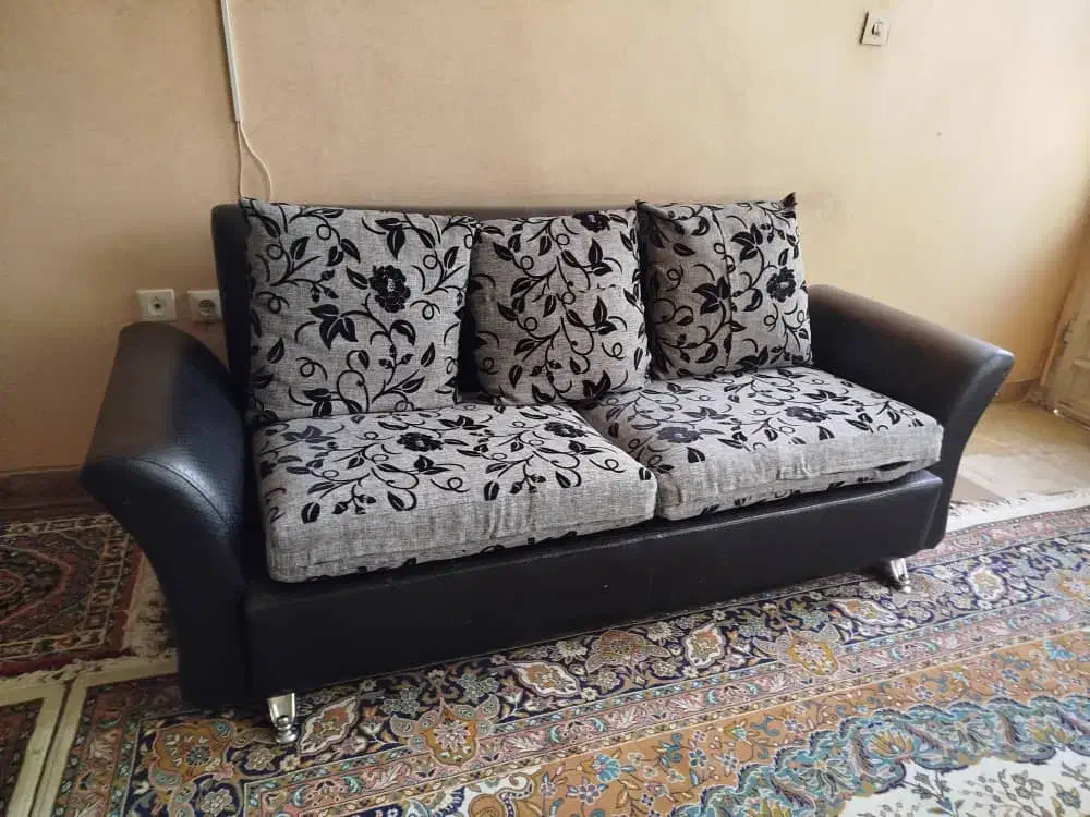 مبل هفت نفره|مبلمان خانگی و میز عسلی|شیراز, تل حسین‌آباد|دیوار