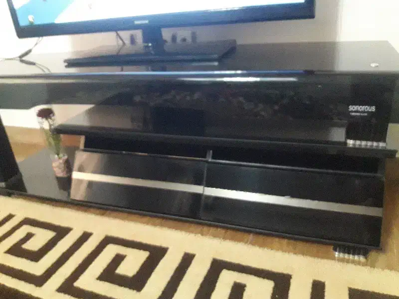 میزتلوزیون|میز تلویزیون|رشت, باهنر|دیوار