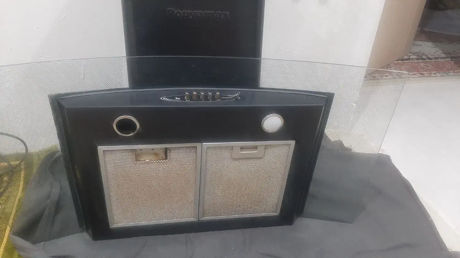 هود پویا مکث|هود|یزد, |دیوار