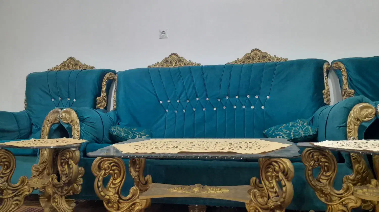 مبل ۷ نفره بامیزعسلی|مبلمان خانگی و میز عسلی|سلطانیه, |دیوار