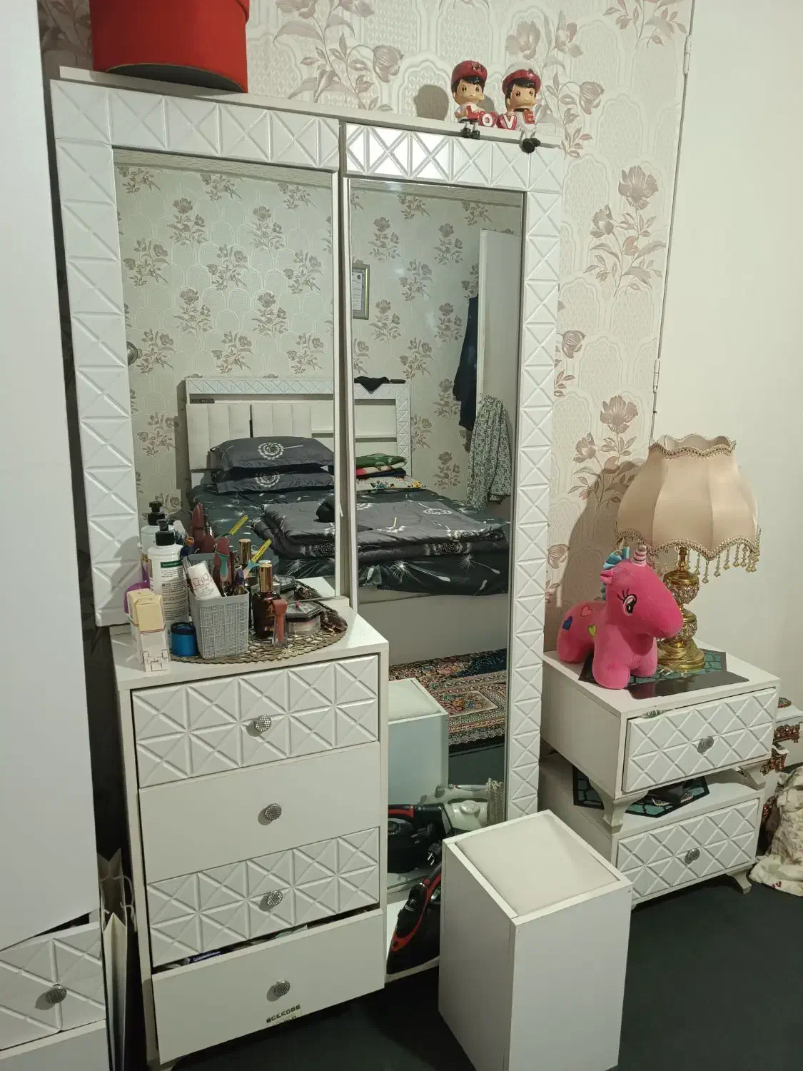 تخت و کمد و دراور|تخت و سرویس خواب|تهران, قصر فیروزه ۲|دیوار