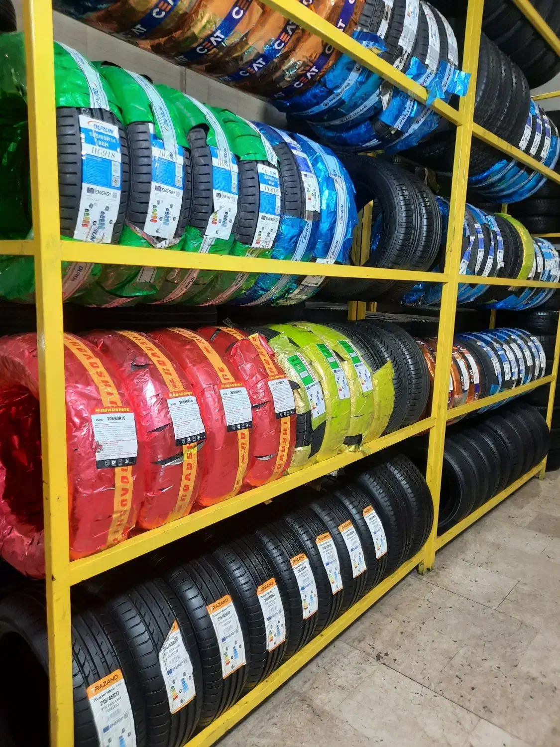 لاستیک دولتی ایرانی چینی تعویض رایگان|قطعات یدکی و لوازم جانبی|مشکیندشت, |دیوار