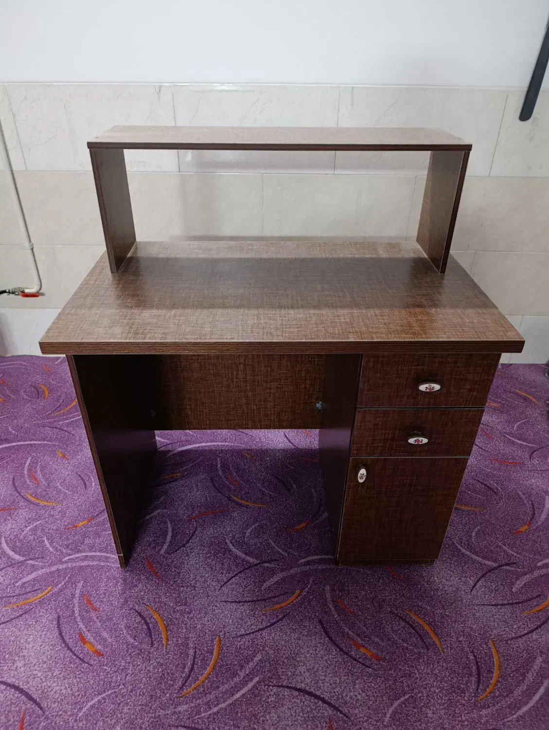 میز مطالعه|میز تحریر و کامپیوتر|یزد, |دیوار