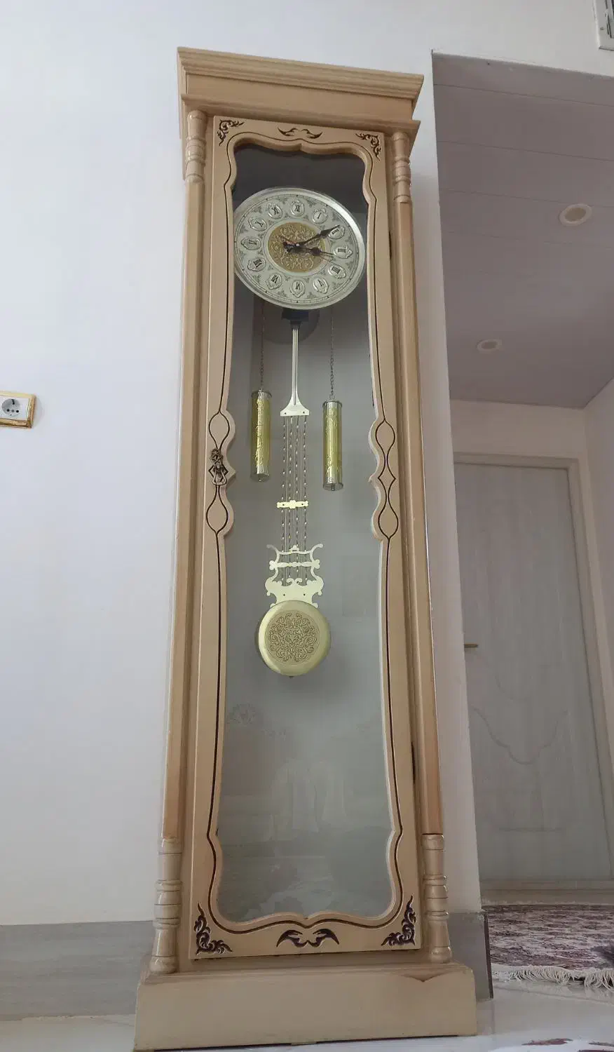 ساعت ایستاده|ساعت دیواری و تزئینی|گلبهار, شهر جدید گلبهار|دیوار