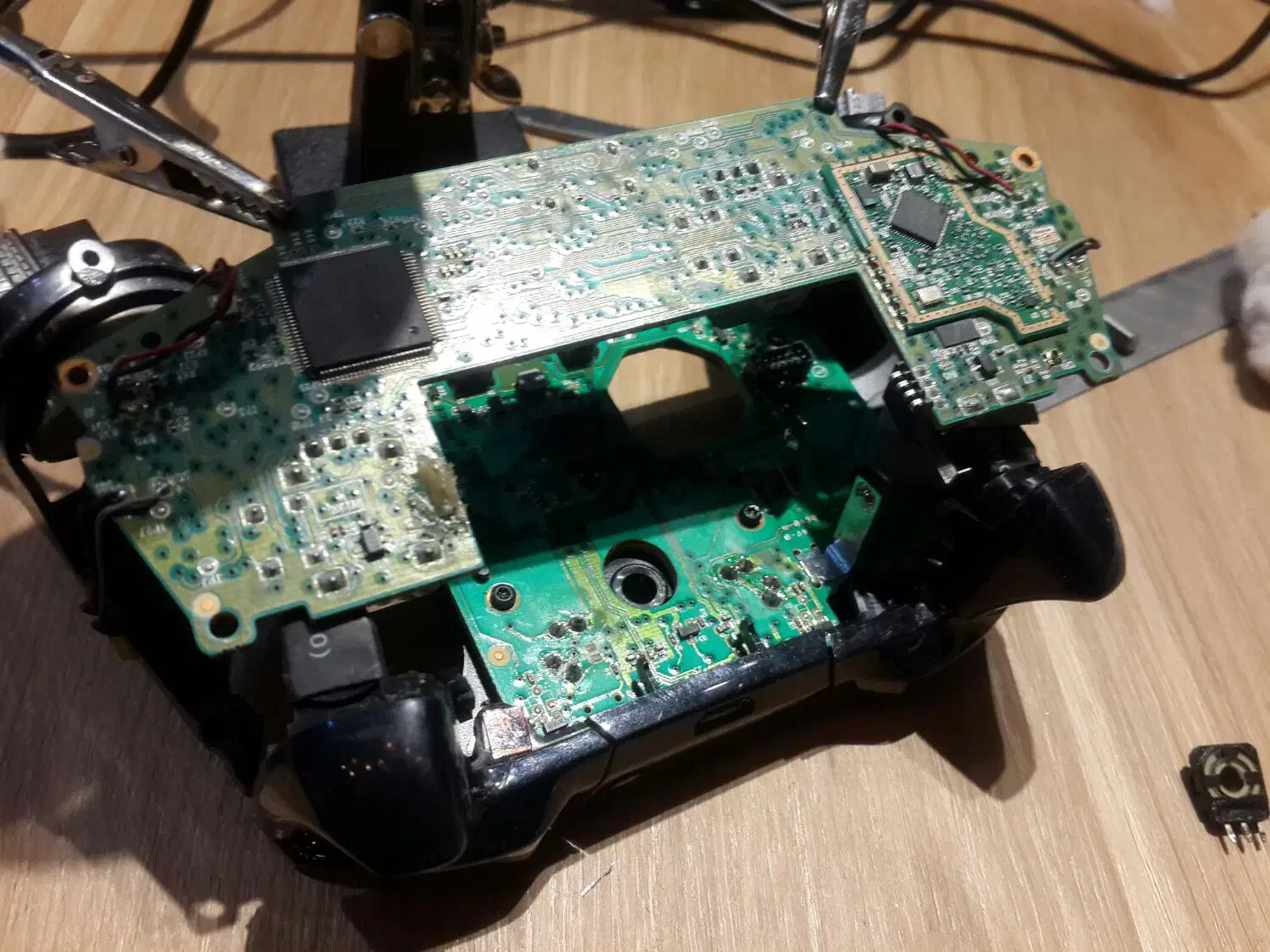 تعمیر دسته ps4 وps5|کنسول، بازی ویدئویی و آنلاین|سیرجان, |دیوار