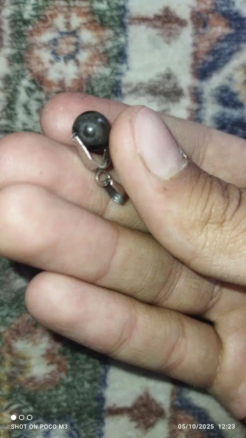 سنگ بابا غوری|جواهرات|فسا, |دیوار