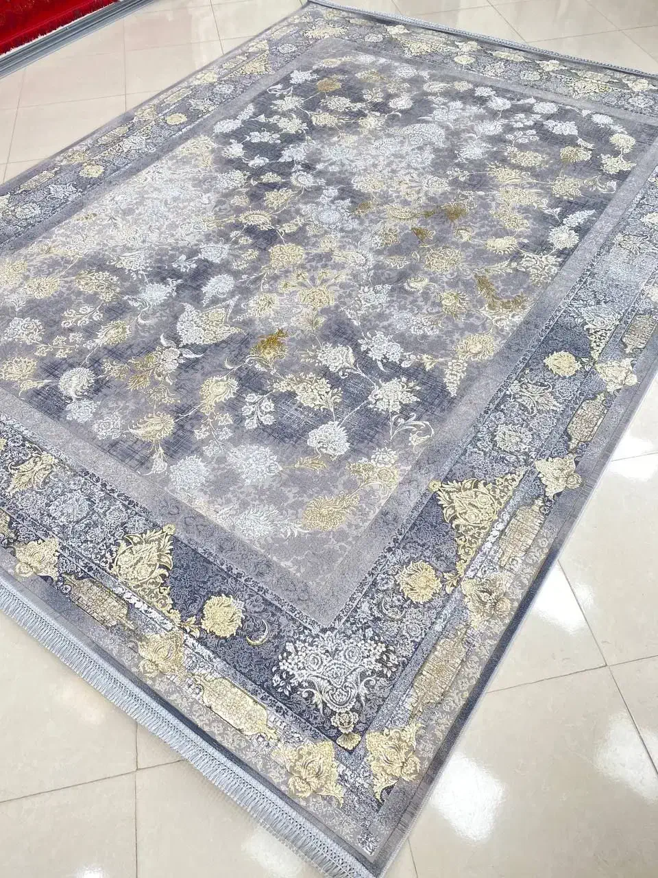 معاوضه فرش نو و جدید با فرش کهنه اقساطی بدون دردسر|فرش|بوشهر, |دیوار