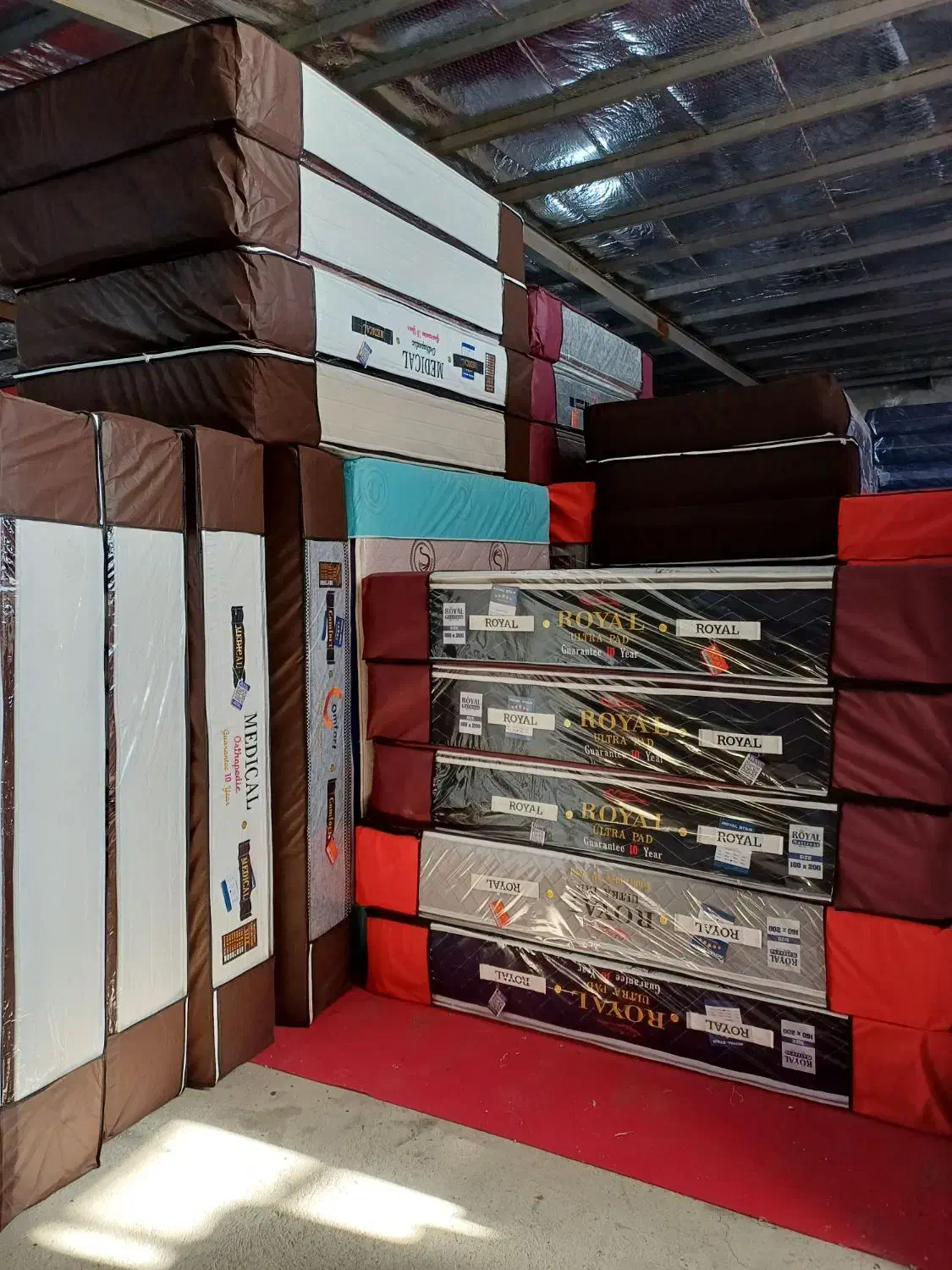 شما‌میتوانید مستقیما‌تشک‌ تهیه‌کنید/سوپرکلاس|تشک تختخواب|صباشهر, |دیوار